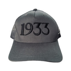 33 l 1933 black grey trucker hat